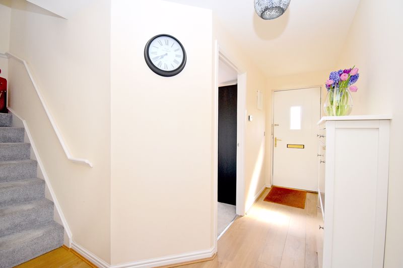 Entrance Hall- click for photo gallery